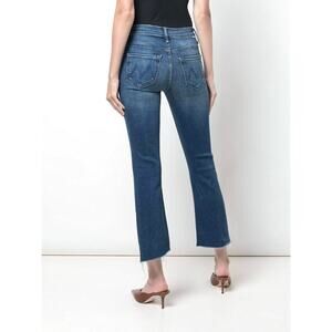 Mother The Insider Crop Step Fray size 29 Sweet And Sassy
